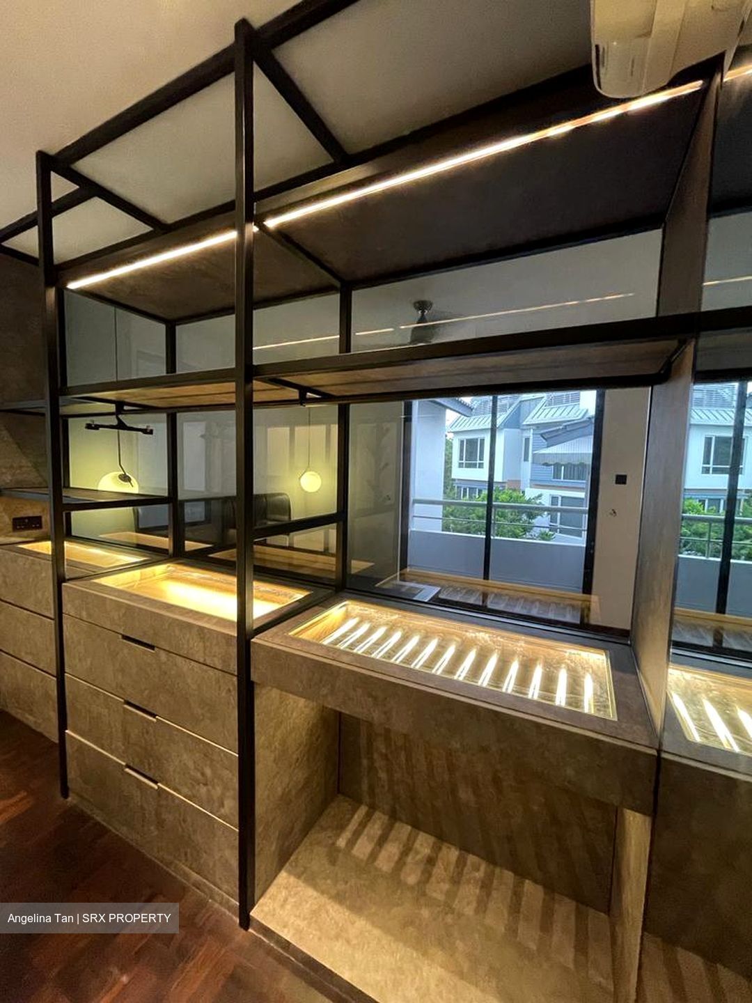 Dynasty Lodge (D10), Apartment #522891151